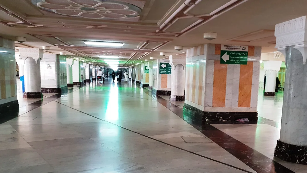 The Sa'i gallery at the Marwa end