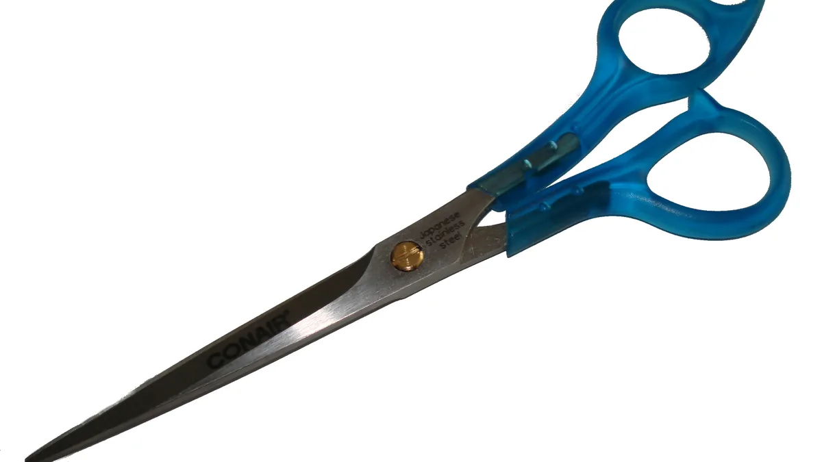 Hair-cutting scissors