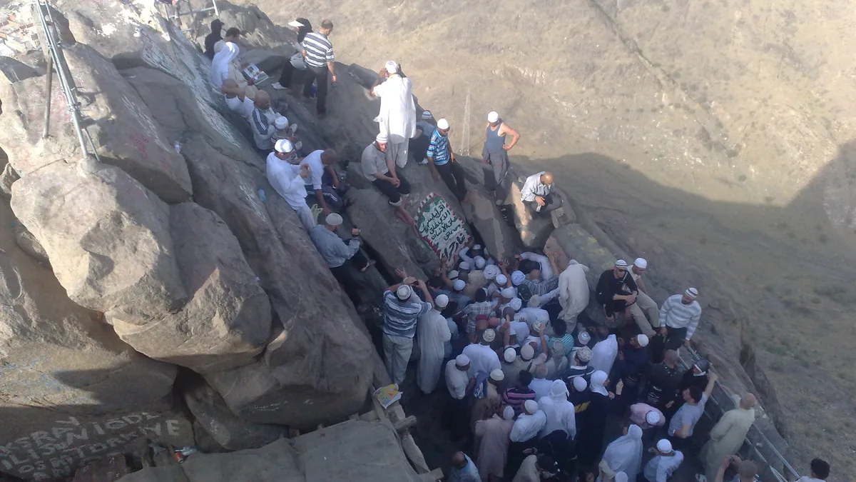 Visitors queuing at the entrance of Cave Hira
